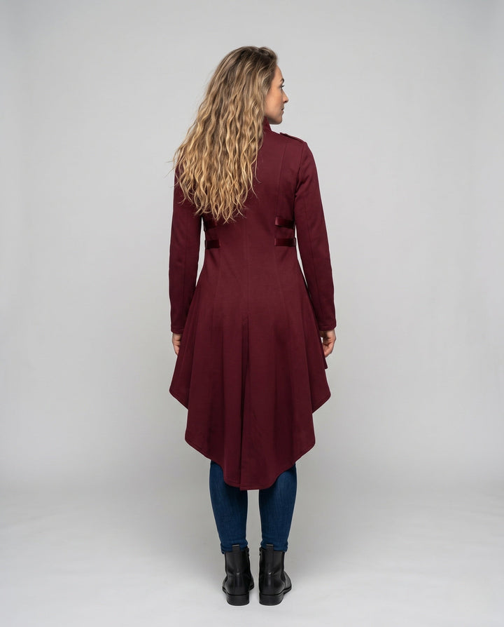 Dam elegant Asymmetrical vadderad jacka med modern knapp detaljer