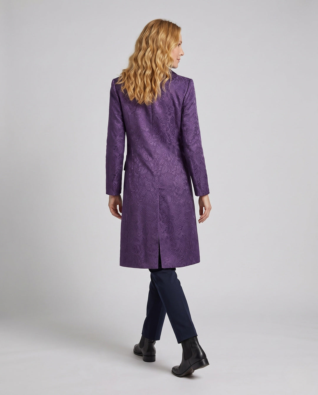 Dam Elegant Tailcoat med Blommig Mönster och Smooth Satin