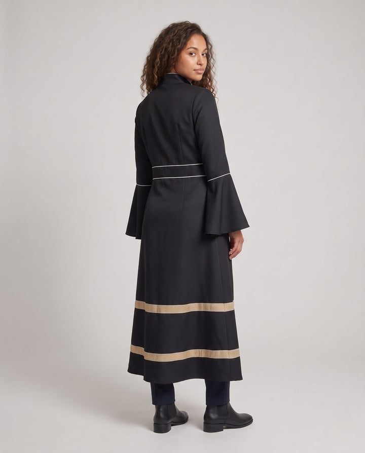 Dam elegant lång kappa med Bell ärmar och dekorativ fåll