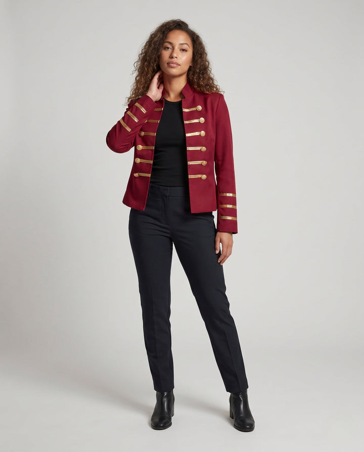 Dam Military Lapel jacka med Golden knappar