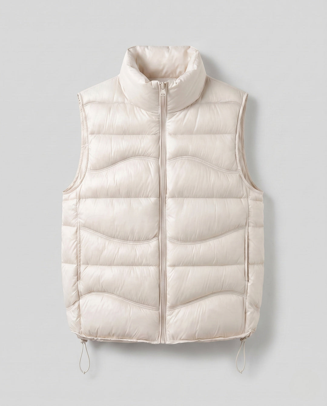 Dam ärmlös thermo kviltad väst med ergonomic wave quilting, hög krage och justerbar dragsko fåll