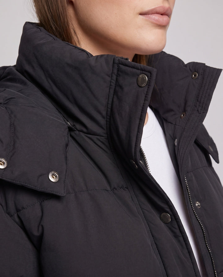 Dam Boxig-Vadderad Vardag Puffer med Side Cargo Flaps och Ergonomisk Shoulder Kant