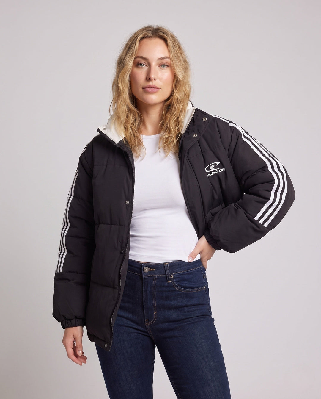 Dam Vadderad Sportig Oversize Vadderad Jacka med Huva Kant, Contrast Rand Ärmar och Vindtät Outer Shell