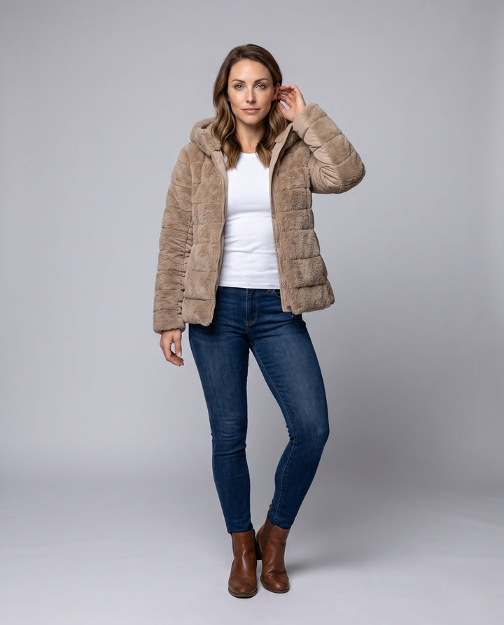 Dam Kort Quiltad Teddy Jacka med Huva och Vadderad Side Panels