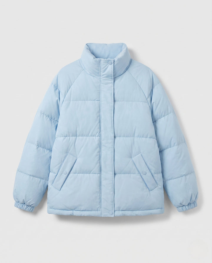 Dam Kort Oversize Quiltad Jacka med Hög-Closing Krage och Dold Press Stud Knäppning