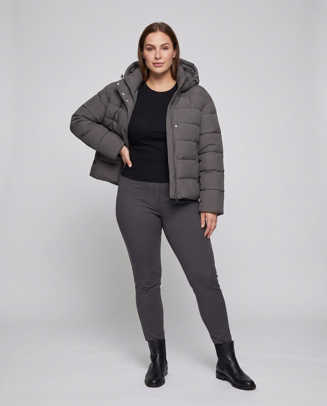 Dam Kort Vadderad Kort Quiltad Jacka med Hög Standing Krage och Vindtät Outer Shell