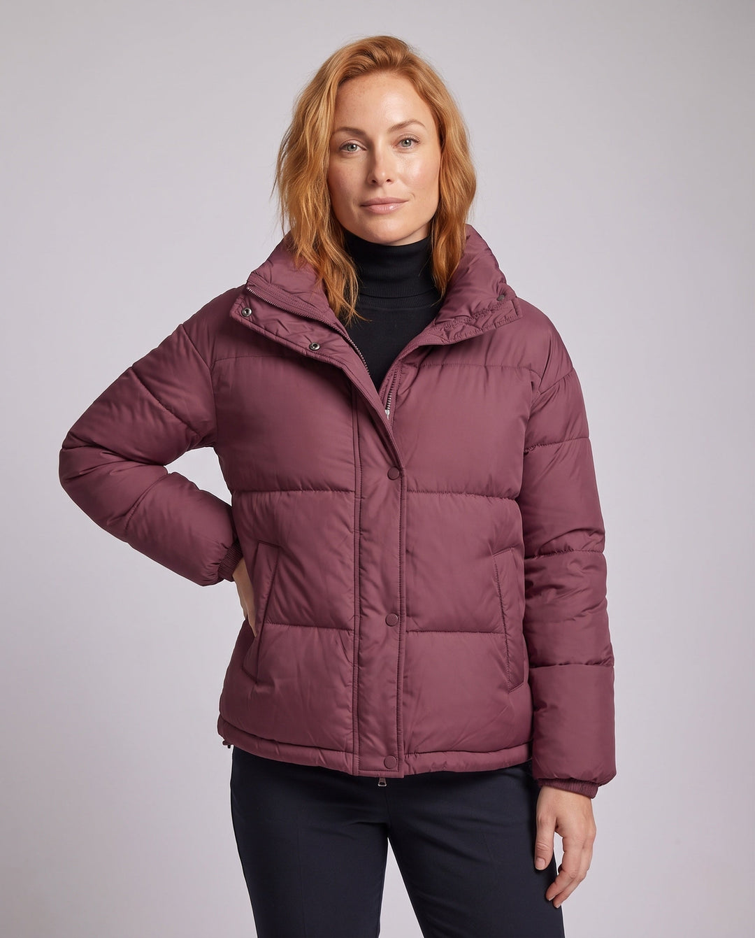 Dam Kort Boxig Puffer med Voluminous Shawl Krage, Insulating Padding och Dold Dragkedja