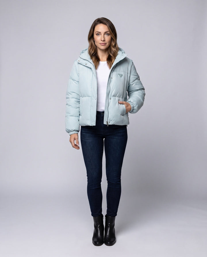 Dam Kort Quiltad Boxig Puffer med Huva, Justerbar Nederkant och Elastic Muddar
