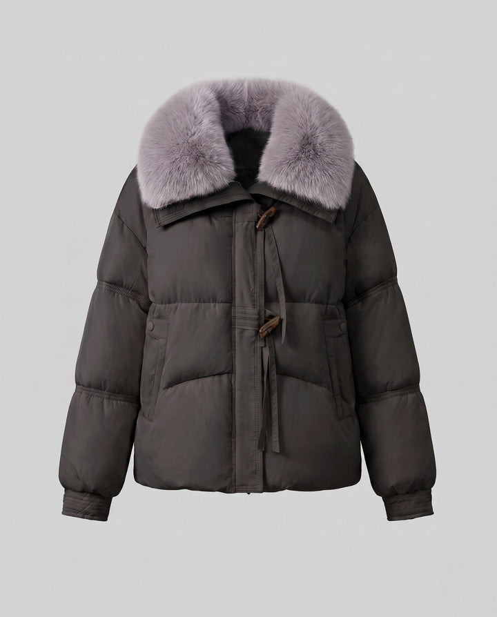 Dam Kort Quiltad Vinter Kort Parka med Mjuk Faux Fur Krage och Toggle Fastenings