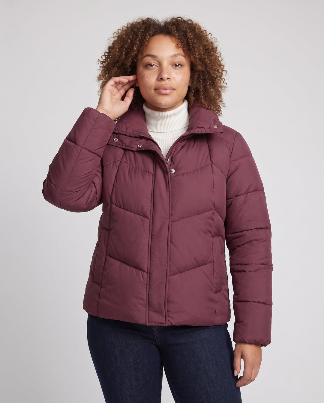 Dam Kort Vadderad Stad Puffer med Discreet Two-Way Front och Ergonomisk Baffle Quilting
