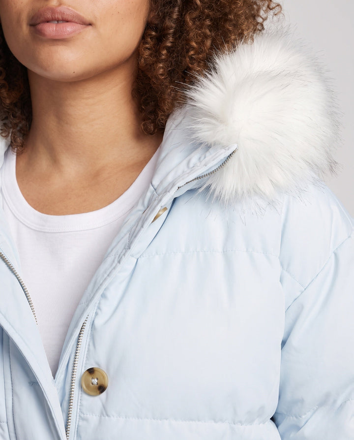 Dam Kort Vadderad Stad Puffer med Voluminous Faux Fur Huva och Ärm Ficka