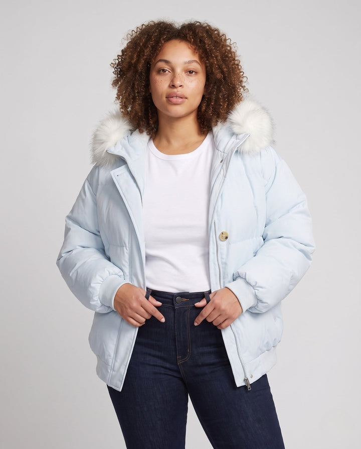Dam Kort Vadderad Stad Puffer med Voluminous Faux Fur Huva och Ärm Ficka