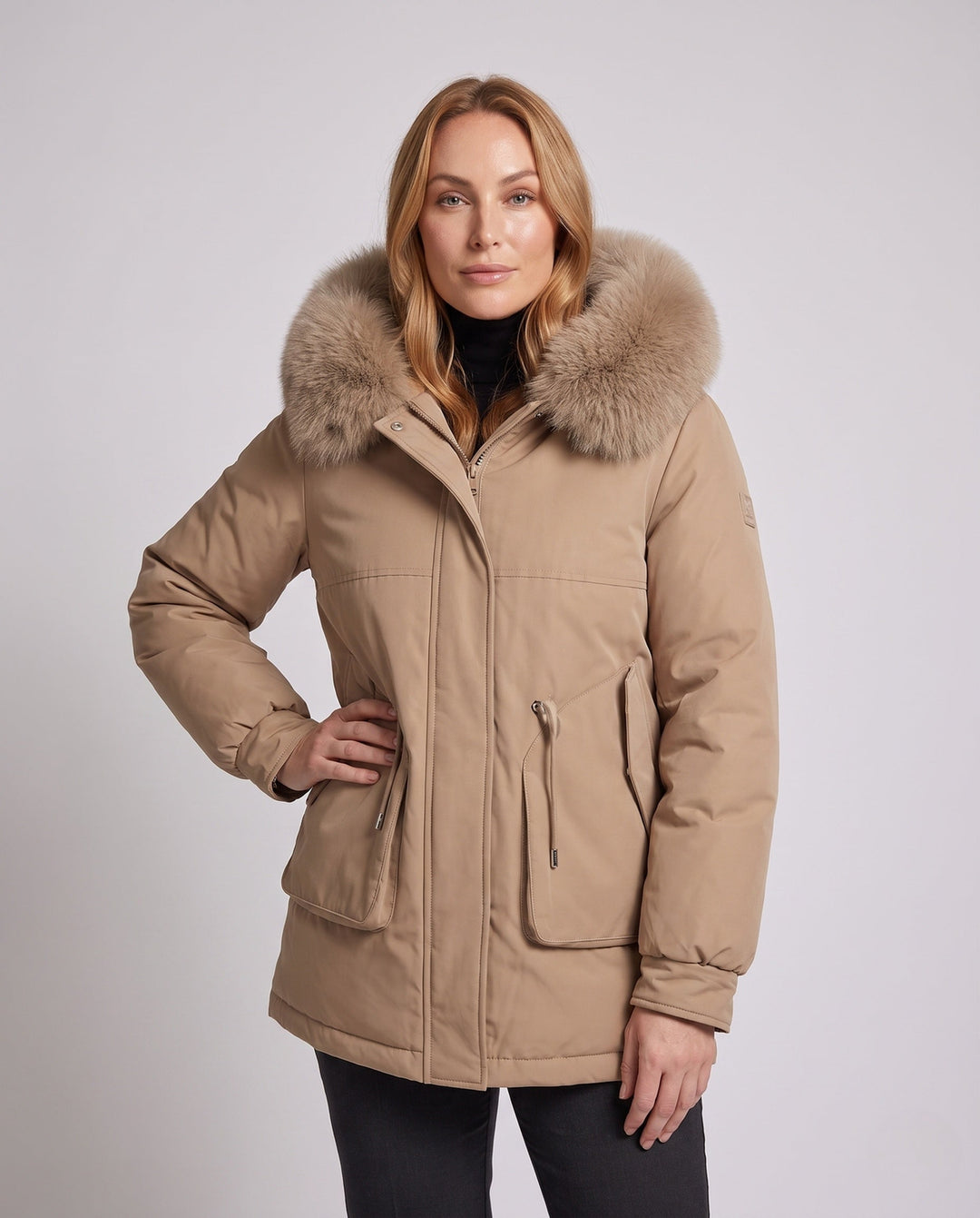 Dam Mid-Length Thermoparka med Voluminous Faux Fur Krage, Teddy Inner Foder, och Funktionell Lock Fickor