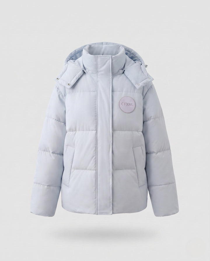 Dam Oversize Kort Quiltad Jacka med Hög Stå Krage och Dekorativ Patch Application