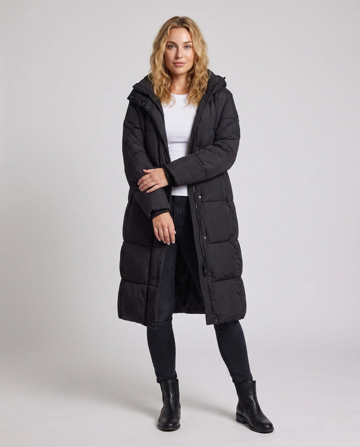 Dam Ultra-Lätt Midi Quiltad Kappa med Extended Back, Innovative Climate Insulation, och Vindtät Outer Shell