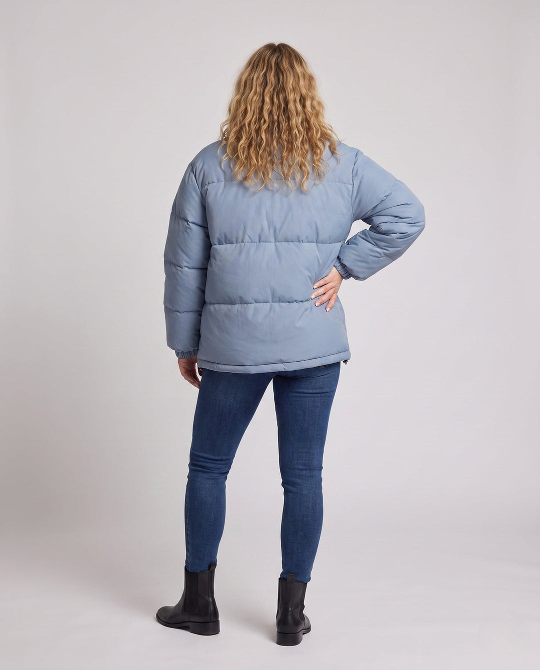 Dam Urban Boxig Puffer med Double-Layer Huva och Dold Tryckknapp Knapp Knäppning