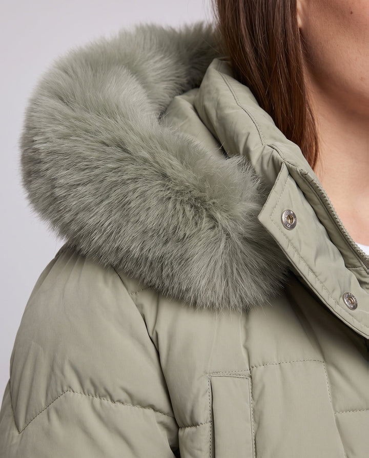 Dam Nano Vadderad Parka med Avtagbar Faux Fur Kant, Justerbar Drawstring At Waist och Termisk Insulation Padding