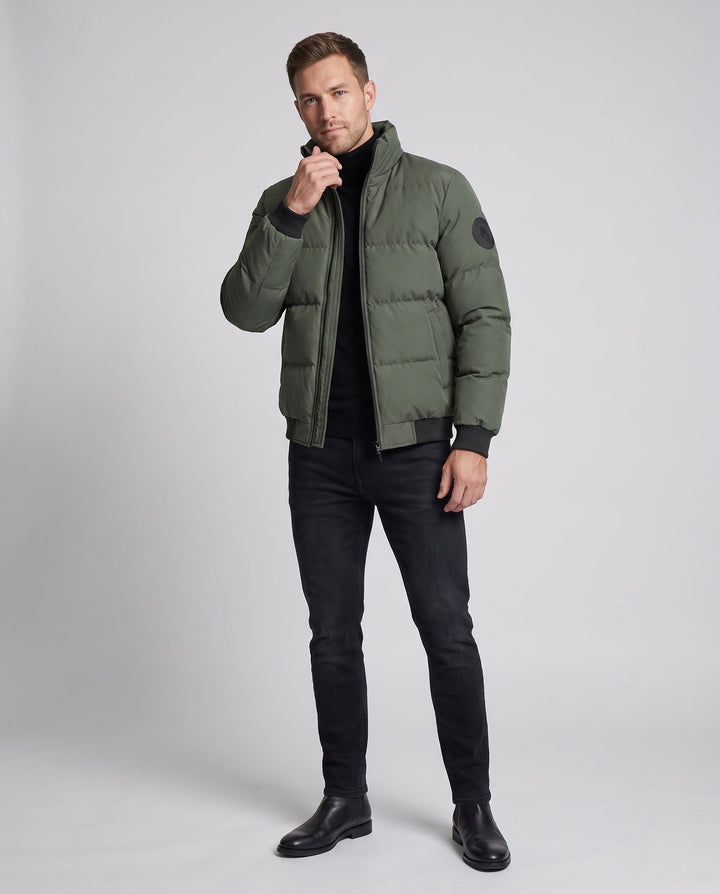 Herr Kort Blouson i Quiltad Puffer Look med Vindtät Ytterlager och Ribbstickad Finishes