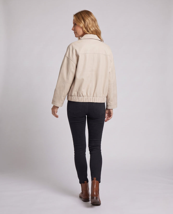 Dam Crop Utility Jacka med Lockfickor och Elastic Waistband