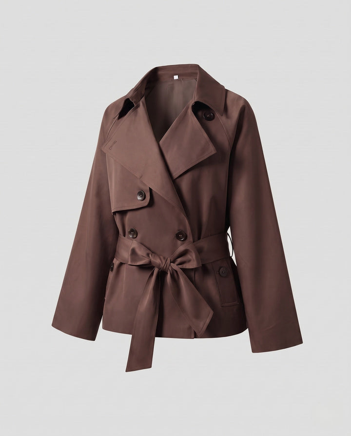 Dam kort Double-Breasted trenchcoat med midjebälte och vid Cape ärm