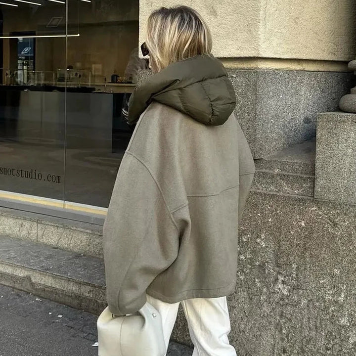 Dam Ledig och Ledig Jacka med Huva