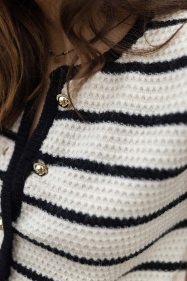 | randig Round Neckline Jacka