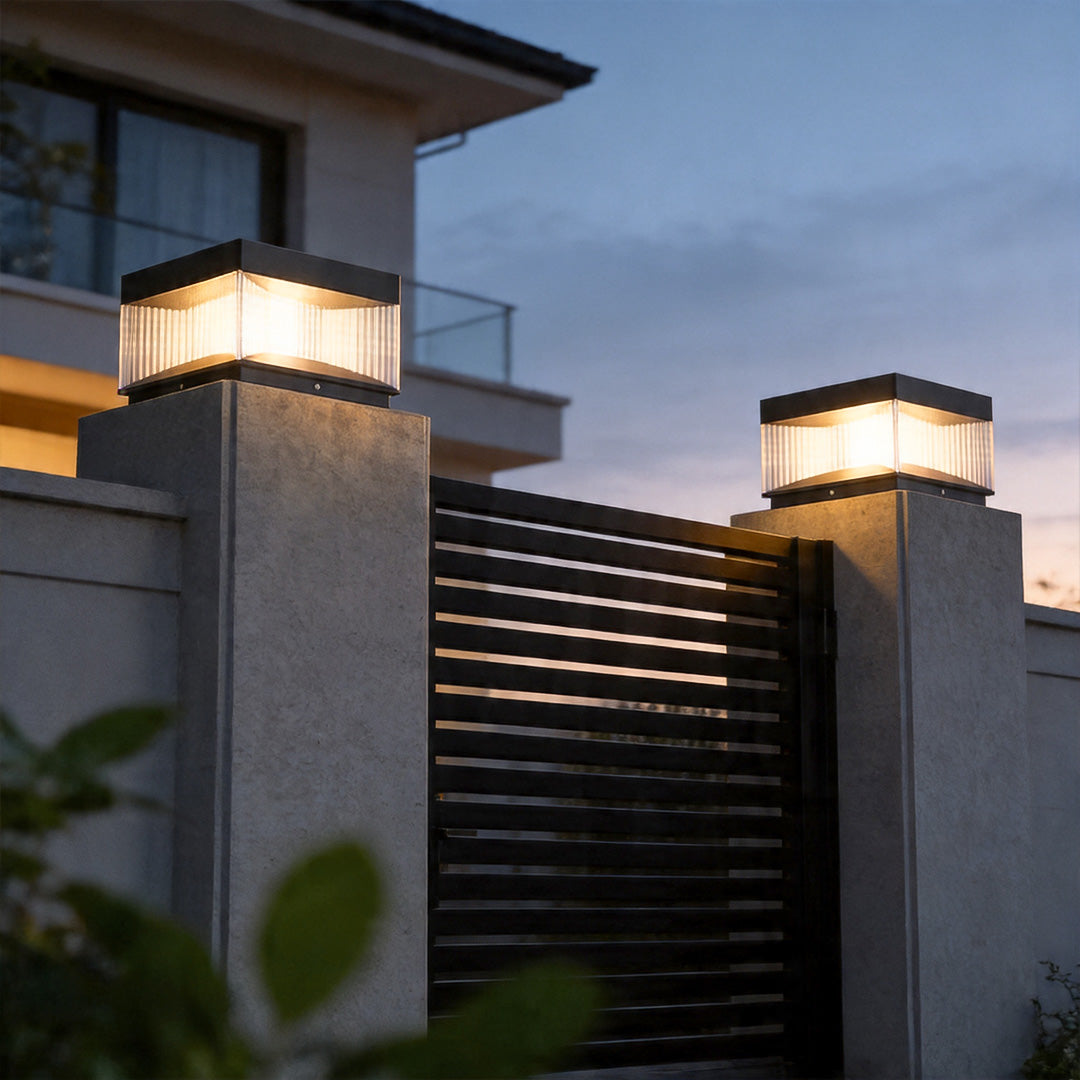 Pillar Lights Utomhus Solenergi Vattentät Villa Trädgårdsport Lampa