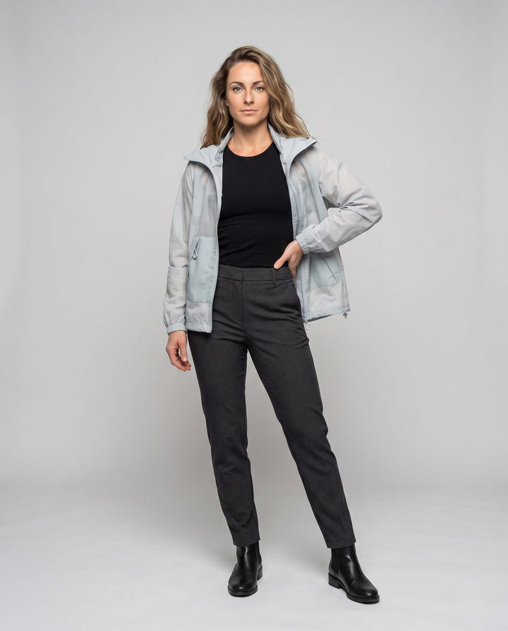 Dam Lätt Vindjacka med Adjustable Huva Design och Sidofickor
