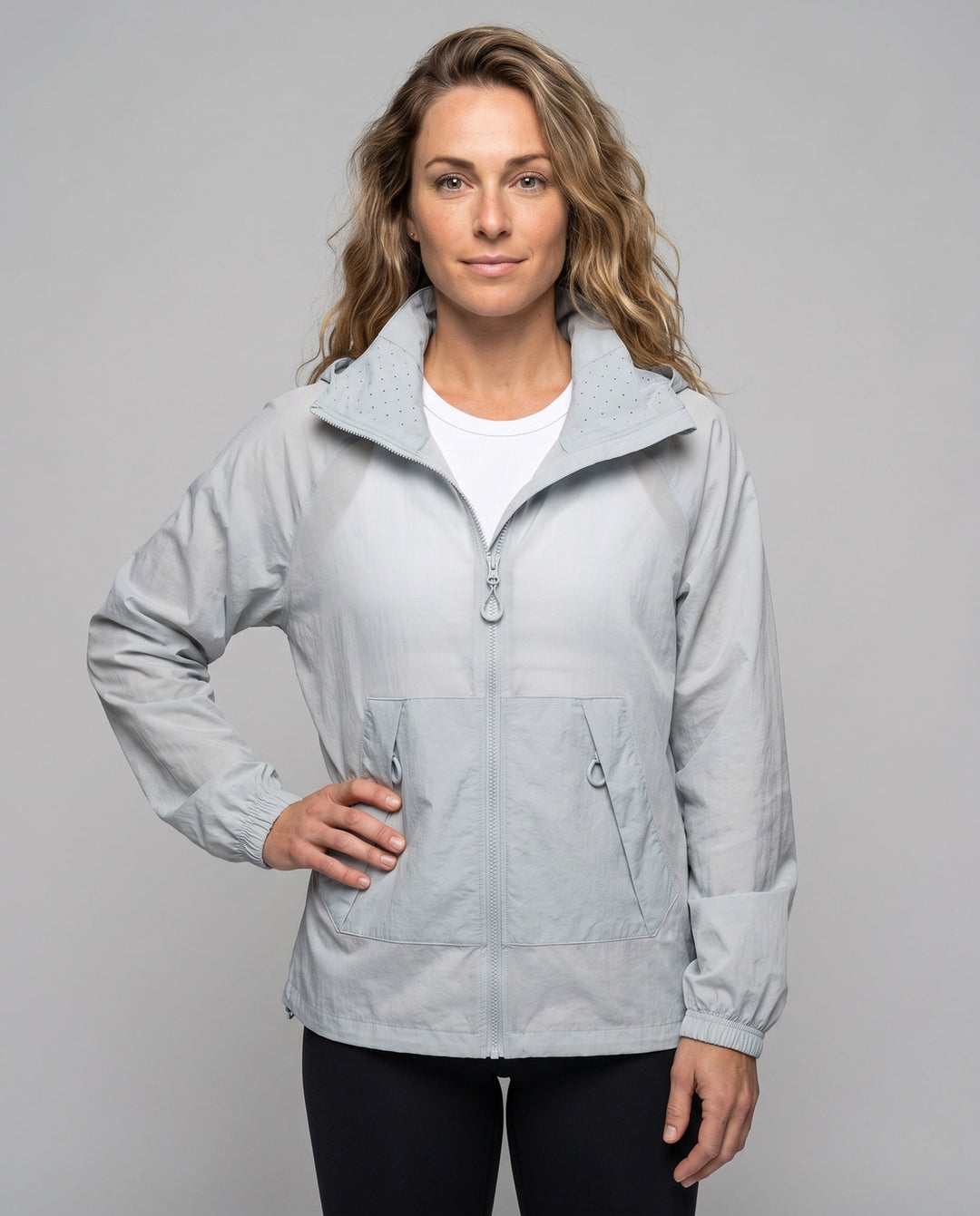 Dam Lätt Vindjacka med Adjustable Huva Design och Sidofickor