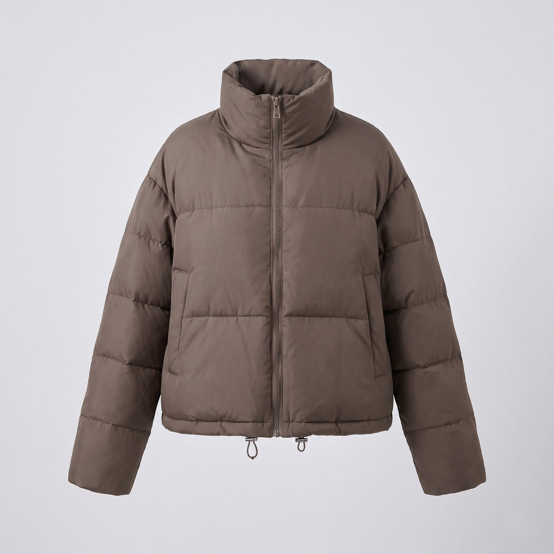 Dam Kort Skärning Vadderad Kort Puffer med Hög Stå Krage och Glansig Mikrofiber Surface