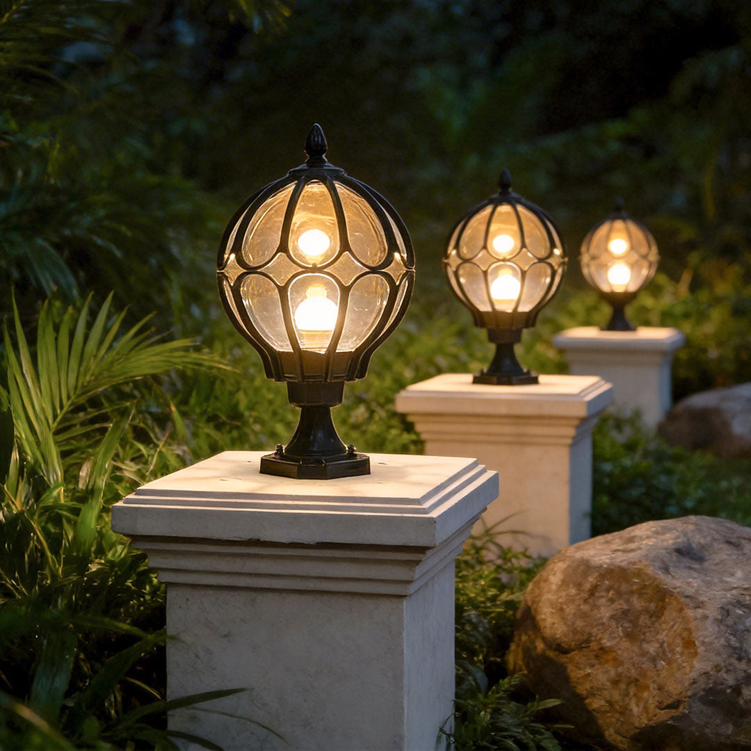 [Öppen Låda] Utomhus Glob Pelarlampor Retro Glas Glob Koppar Staketstolpe Lampa