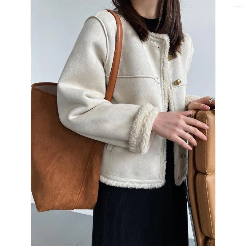 | mjuk Jacka tillverkad av Lambswool